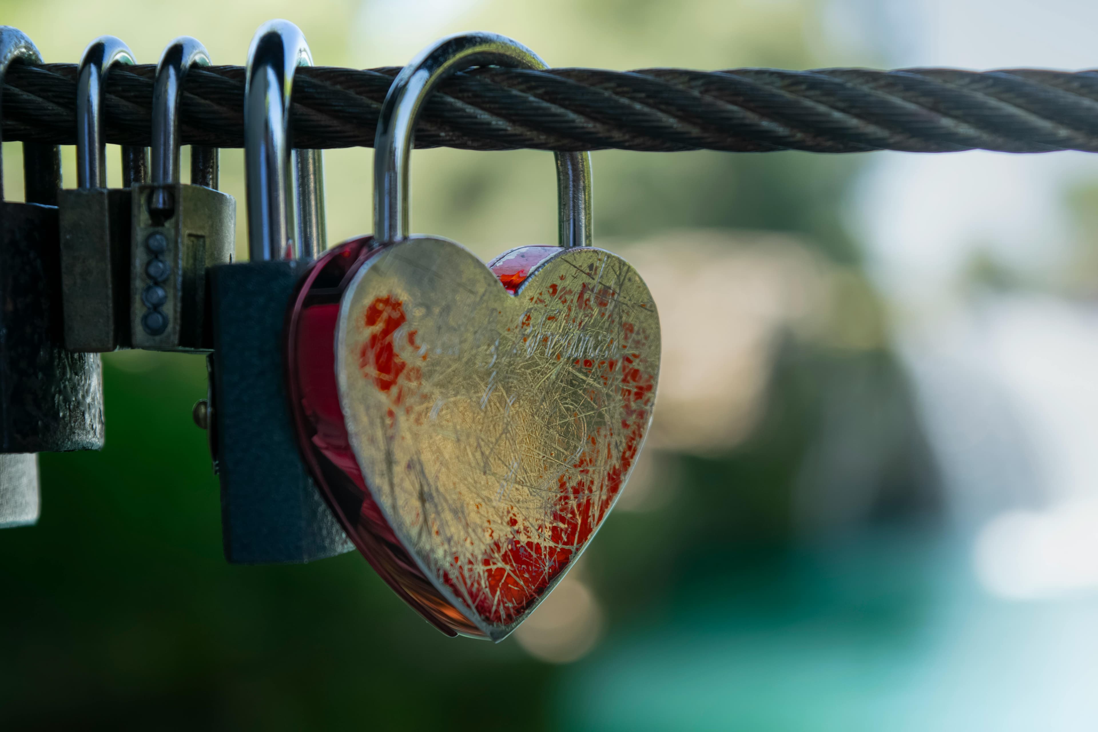 Sentiment Analysis Survey: What It Is & Easy Tools to Get Started