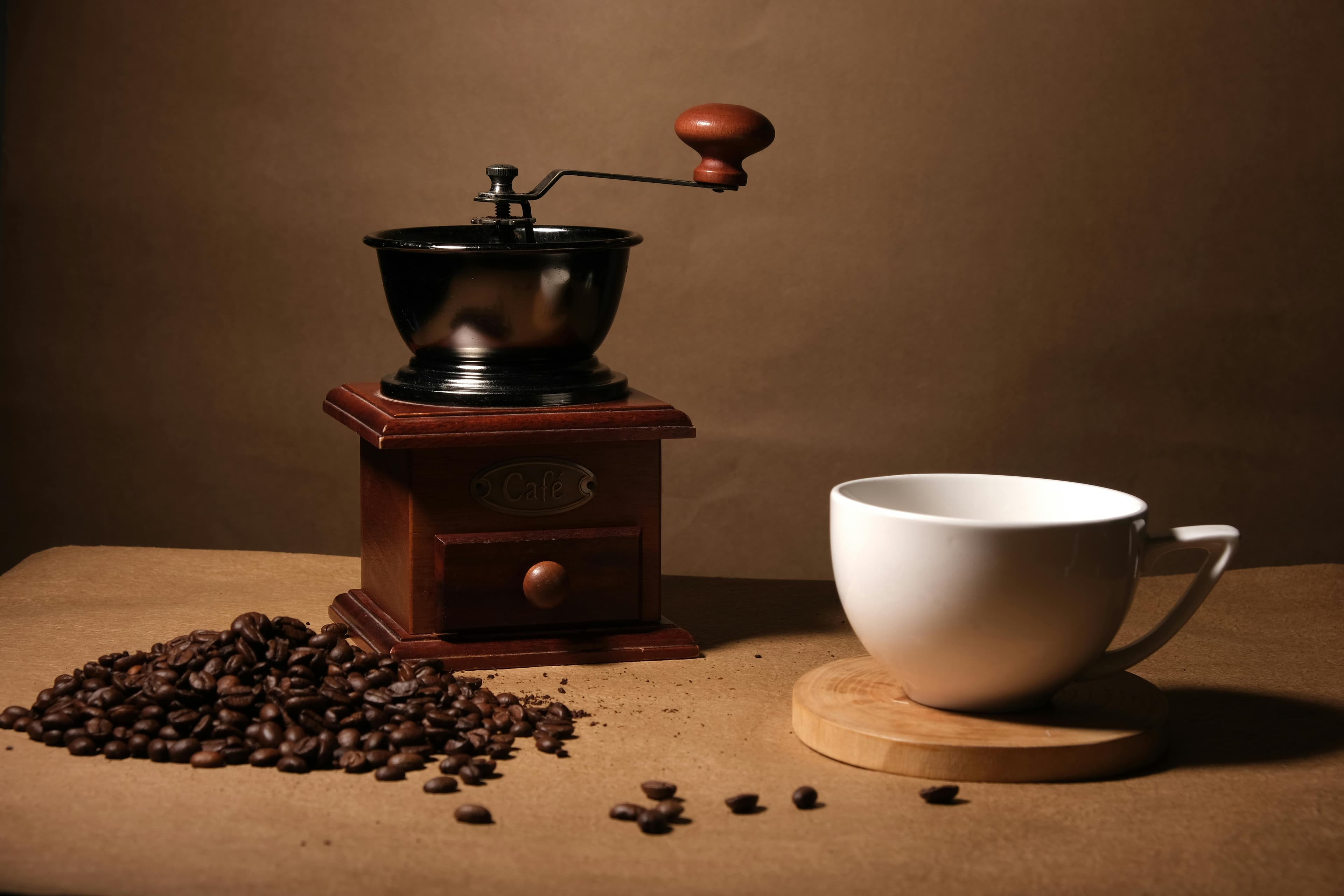 55 Coffeehouse Survey Questions to Ask Guests